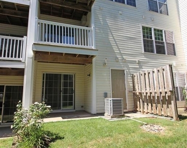 21783 Baldwin Square - Photo Thumbnail 23