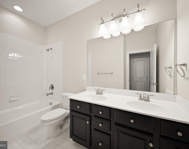 42532 Rowderbury Square - Photo Thumbnail 46