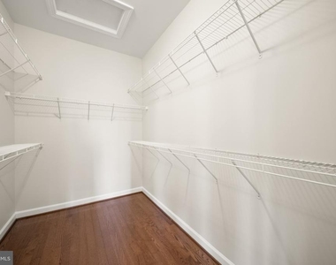 42532 Rowderbury Square - Photo Thumbnail 41