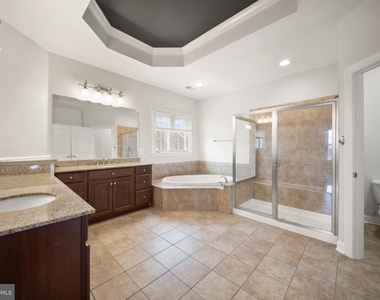 42532 Rowderbury Square - Photo Thumbnail 37