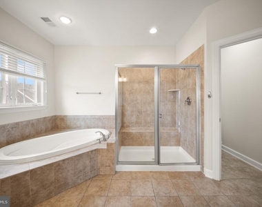 42532 Rowderbury Square - Photo Thumbnail 38