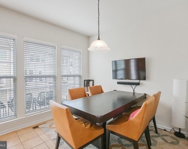 25501 Amber Gate Terrace - Photo Thumbnail 8