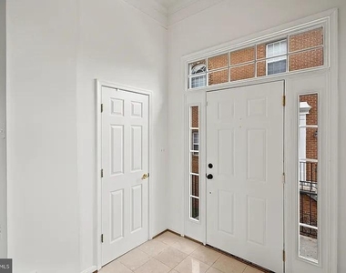 24689 Siltstone Square - Photo Thumbnail 2