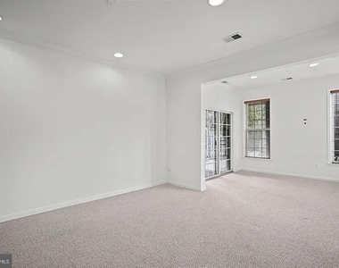 24689 Siltstone Square - Photo Thumbnail 20