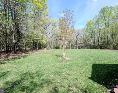 18224 Green Boulevard - Photo Thumbnail 49