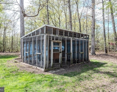 18224 Green Boulevard - Photo Thumbnail 47
