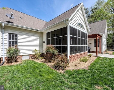 18224 Green Boulevard - Photo Thumbnail 57