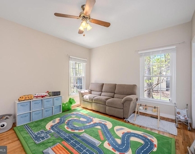 18224 Green Boulevard - Photo Thumbnail 33