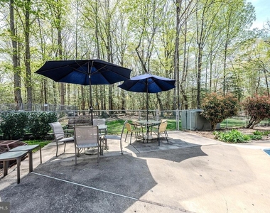18224 Green Boulevard - Photo Thumbnail 41