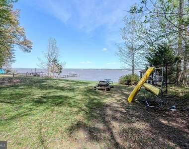 18224 Green Boulevard - Photo Thumbnail 52