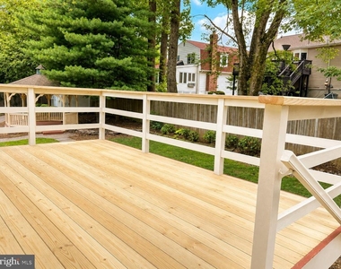 8425 Blevins Way Court - Photo Thumbnail 17