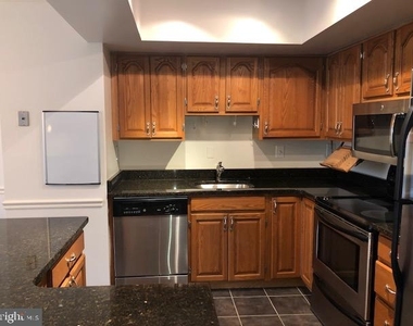 9602 Blake Lane - Photo Thumbnail 22