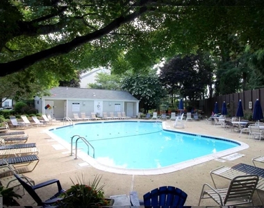 10050 Oakton Terrace Road - Photo Thumbnail 27