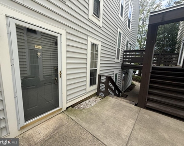 10050 Oakton Terrace Road - Photo Thumbnail 23
