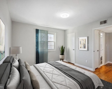 6243 Wilson Boulevard - Photo Thumbnail 3