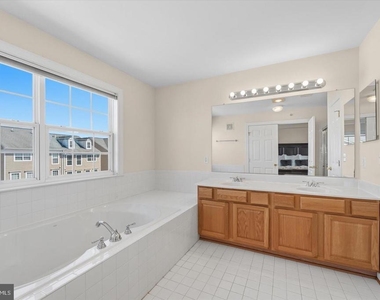 2499 Curie Court - Photo Thumbnail 9