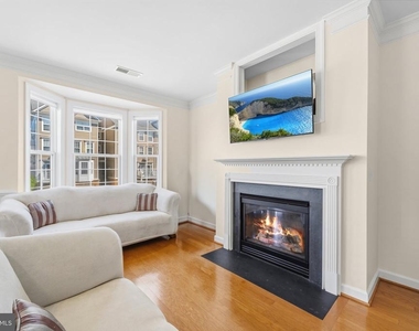 2499 Curie Court - Photo Thumbnail 5