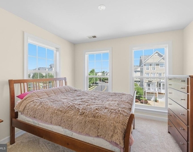 2499 Curie Court - Photo Thumbnail 10