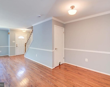 14536 Castleford Court - Photo Thumbnail 10