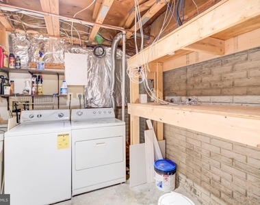 14536 Castleford Court - Photo Thumbnail 36