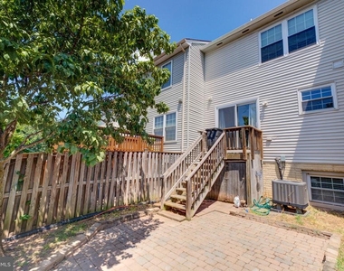 14536 Castleford Court - Photo Thumbnail 37