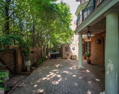 2026 Mayfair Mclean Court - Photo Thumbnail 61