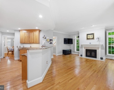 2026 Mayfair Mclean Court - Photo Thumbnail 25