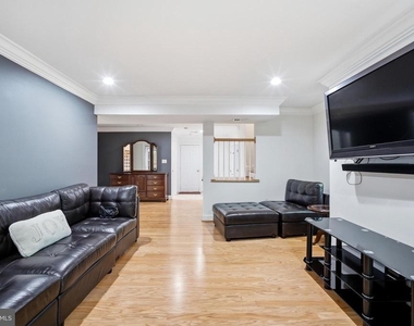 2026 Mayfair Mclean Court - Photo Thumbnail 47