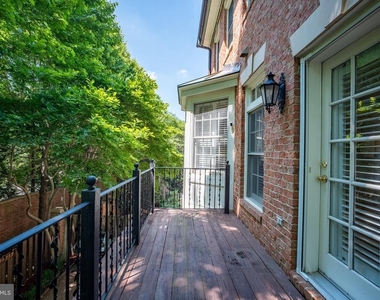 2026 Mayfair Mclean Court - Photo Thumbnail 53