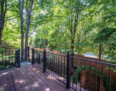 2026 Mayfair Mclean Court - Photo Thumbnail 56