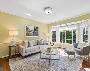 13511 Fallen Oak Court - Photo Thumbnail 17