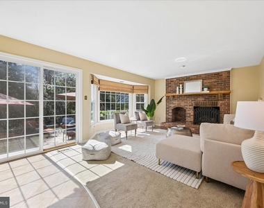 13511 Fallen Oak Court - Photo Thumbnail 29