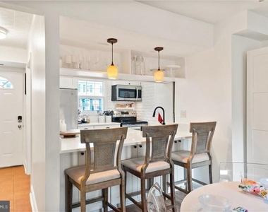 14419 Golden Oak Court - Photo Thumbnail 7