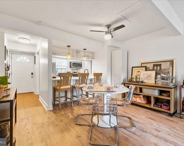 14419 Golden Oak Court - Photo Thumbnail 9