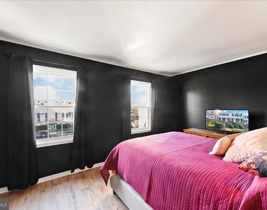 14419 Golden Oak Court - Photo Thumbnail 19