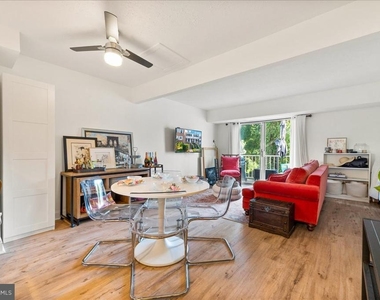 14419 Golden Oak Court - Photo Thumbnail 6