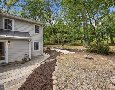 6004 Telegraph Road - Photo Thumbnail 25