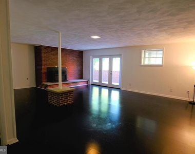 2603 Beacon Hill Road - Photo Thumbnail 10