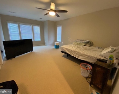 12239 Water Elm Lane - Photo Thumbnail 15
