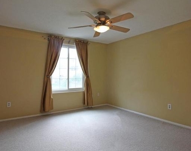 12111 Purple Sage Court - Photo Thumbnail 19