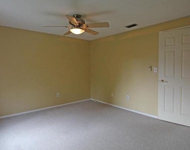 12111 Purple Sage Court - Photo Thumbnail 22