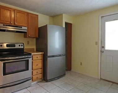 12111 Purple Sage Court - Photo Thumbnail 9
