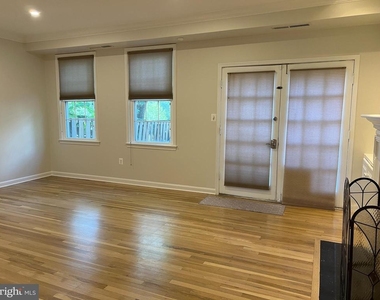 6683 Mclean Drive - Photo Thumbnail 14