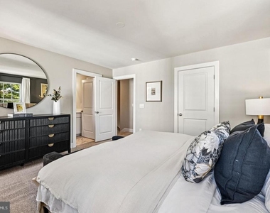 137 Willett Hollow Street - Photo Thumbnail 9