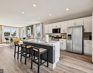 137 Willett Hollow Street - Photo Thumbnail 33