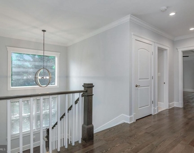 10704 Warwick Avenue - Photo Thumbnail 20