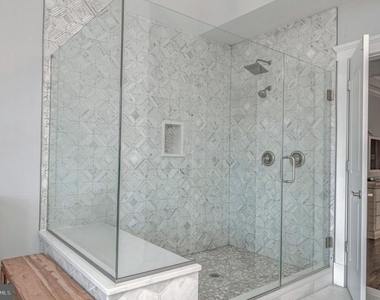 10704 Warwick Avenue - Photo Thumbnail 28