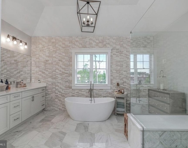 10704 Warwick Avenue - Photo Thumbnail 24