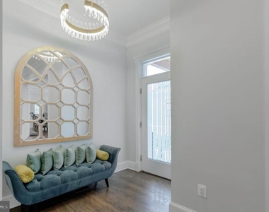 10704 Warwick Avenue - Photo Thumbnail 3