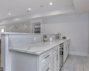 10704 Warwick Avenue - Photo Thumbnail 55